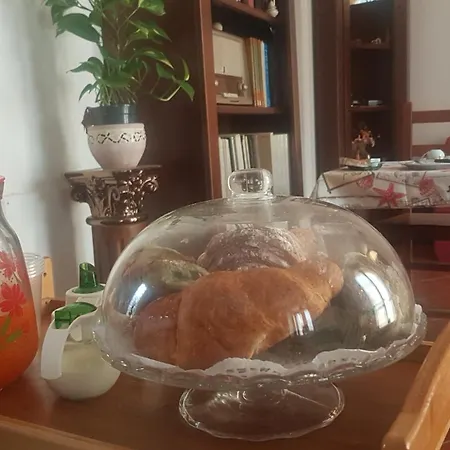 Oda ve Kahvaltı La Casa Blanca 3*