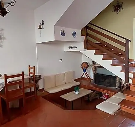 La Casa Blanca 3*